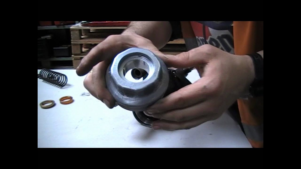 Desmontar y montar transpalet 1ª parte.wmv