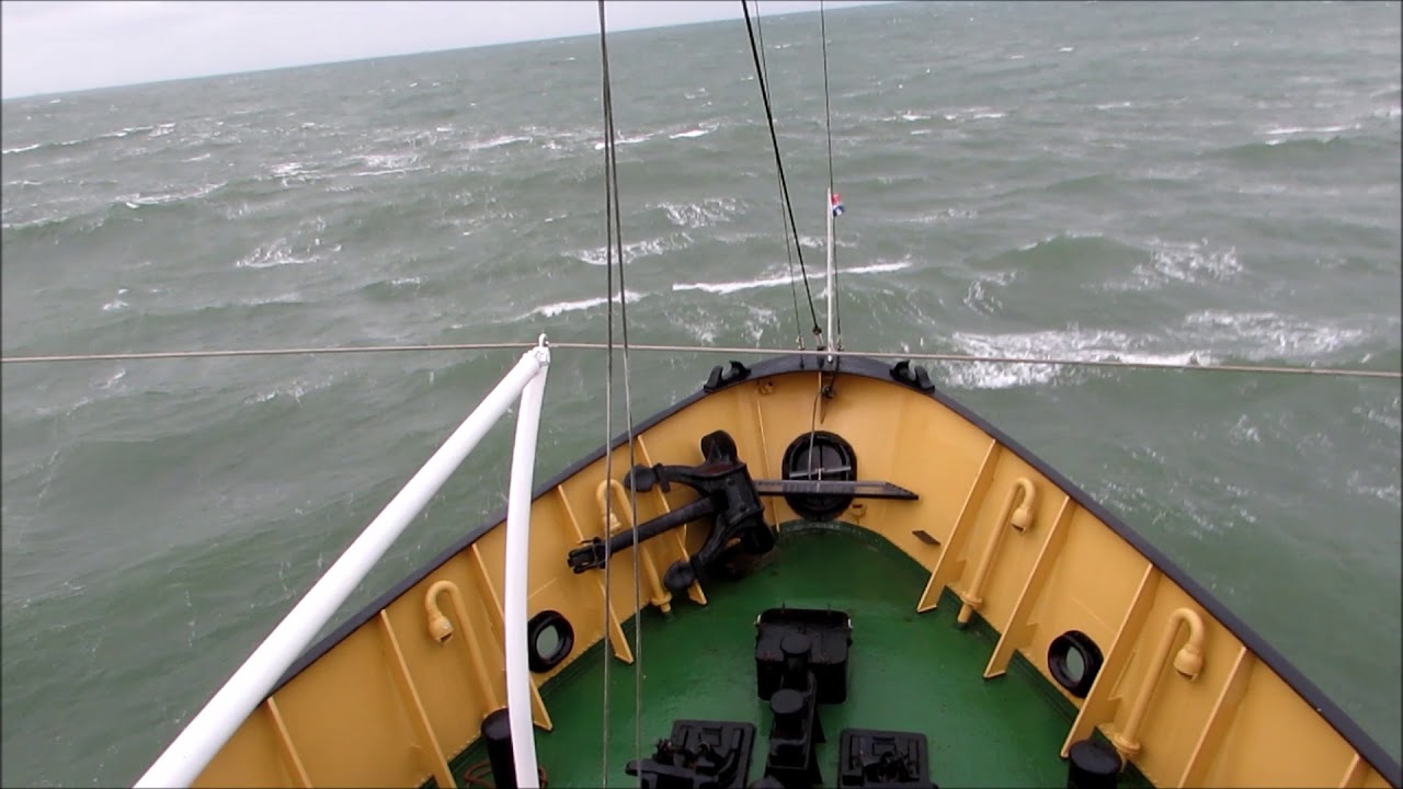 Zeesleper Elbe naar IJmuiden 28 10 2017