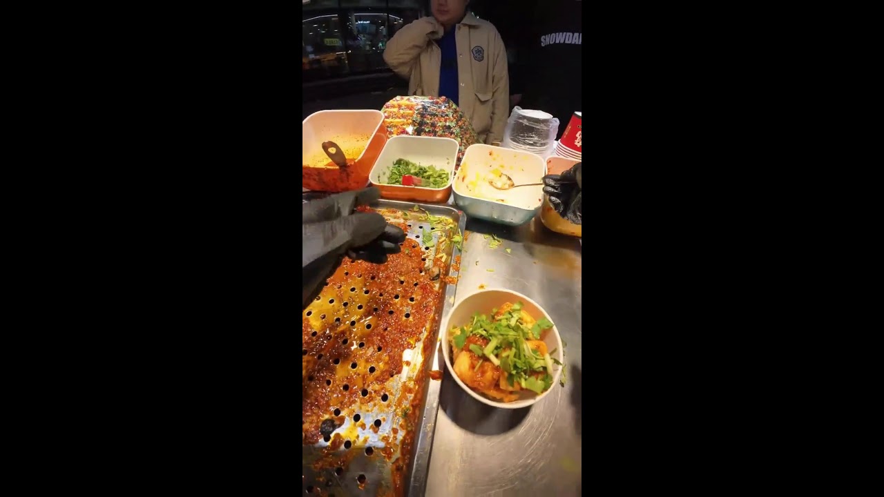 First-Person Stinky Tofu Build | Crispy Black Cubes & Spicy Garnish | No Commentary