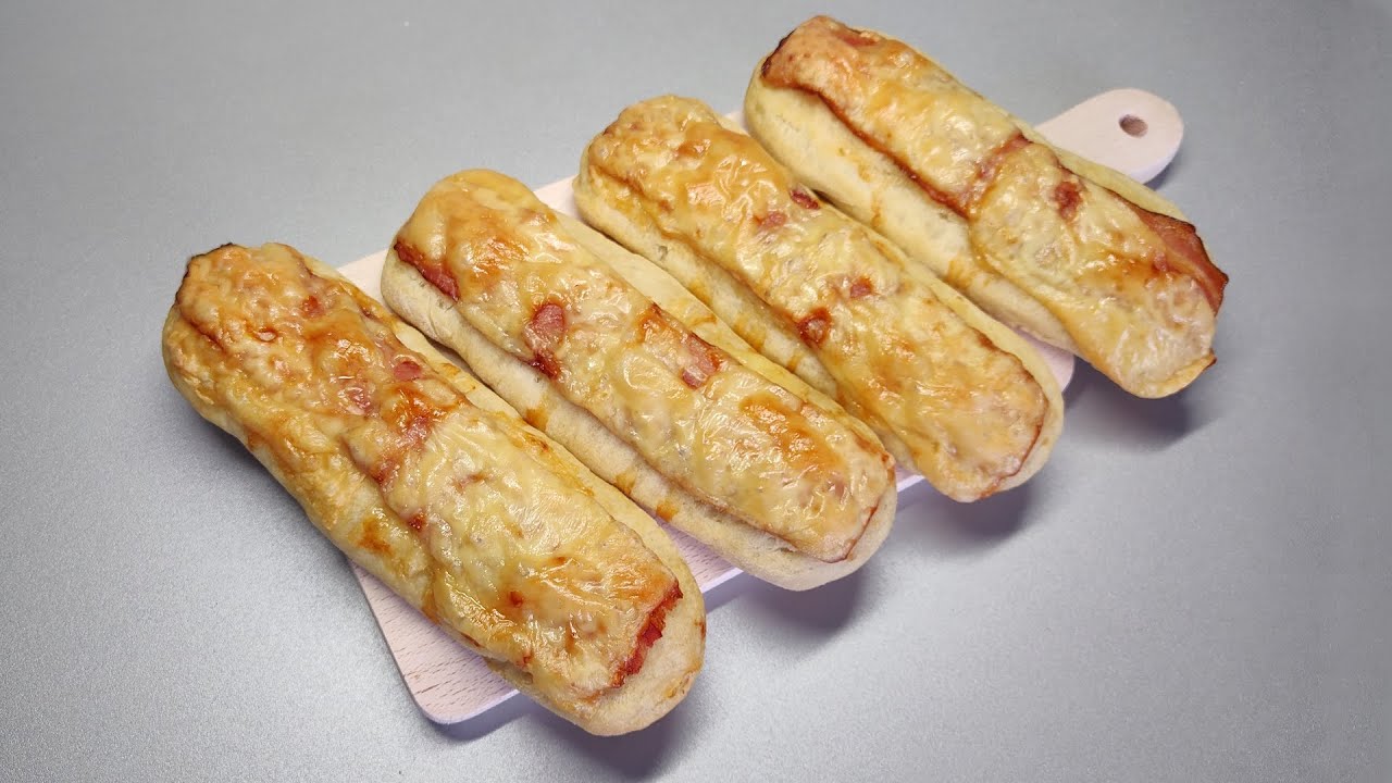 Bagetky se slaninou a s&yacute;rem recept