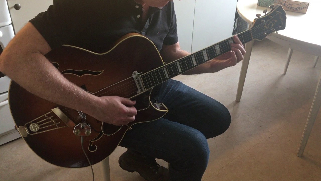 Crafton Model 72 from 1950 with De Armond 1100 from 1967 sound test