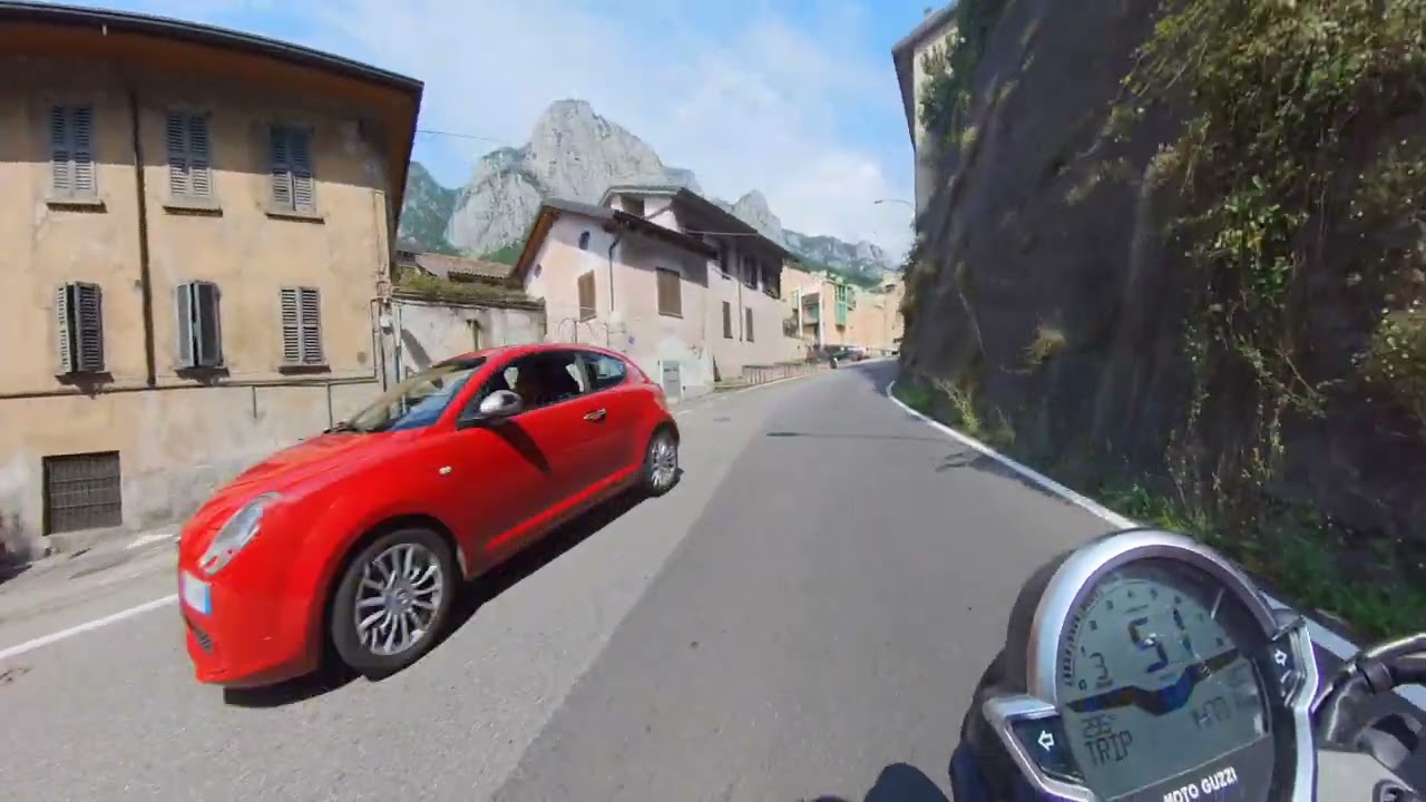 Moto Guzzi v7 stone - Da Civate a Ballabio