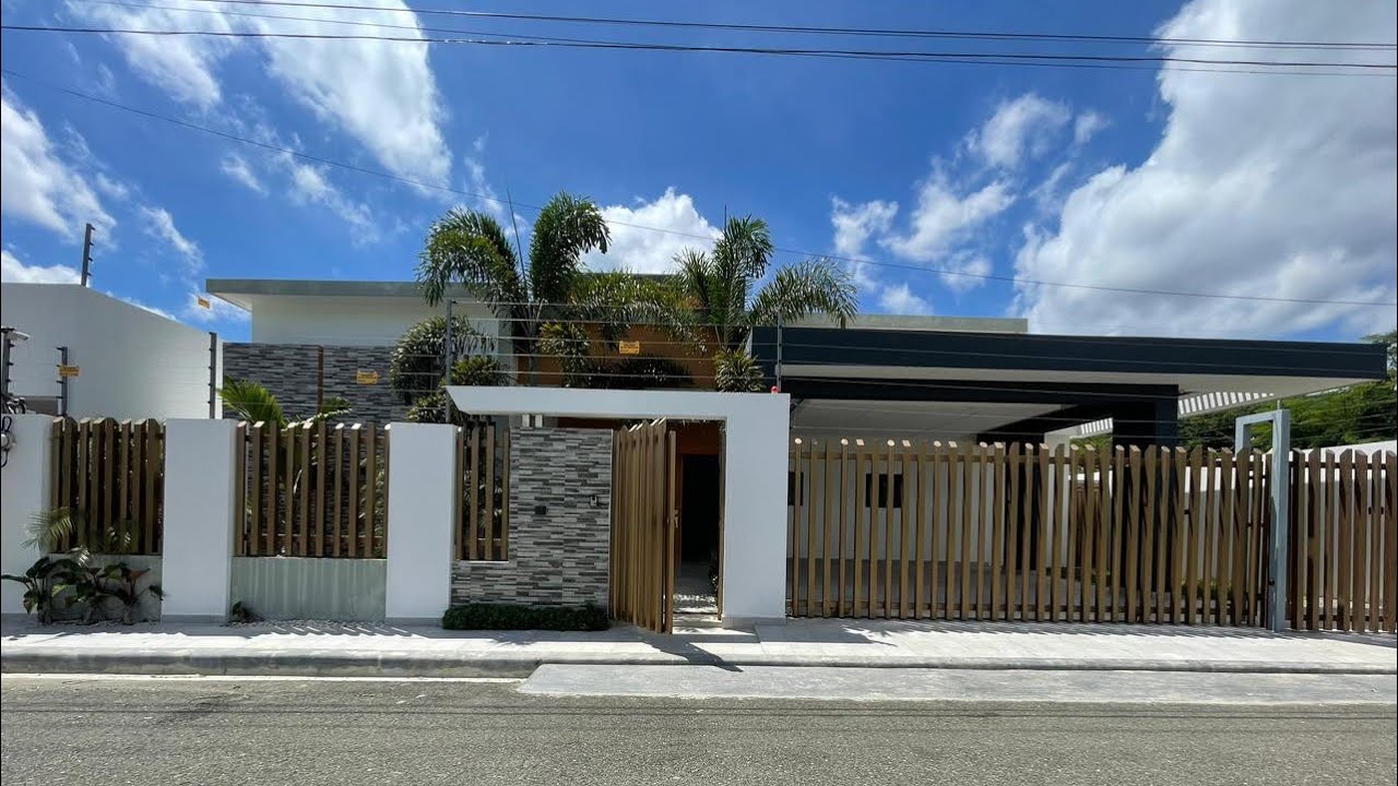TÚ OPORTUNIDAD DE INVERTIR EN LA VEGA 🇩🇴 EN ESTA HERMOSA CASA DE VENTA!