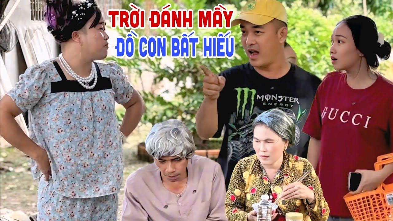 Con dâu trời đánh để cha mẹ chồng ăn cơm dưới đất 