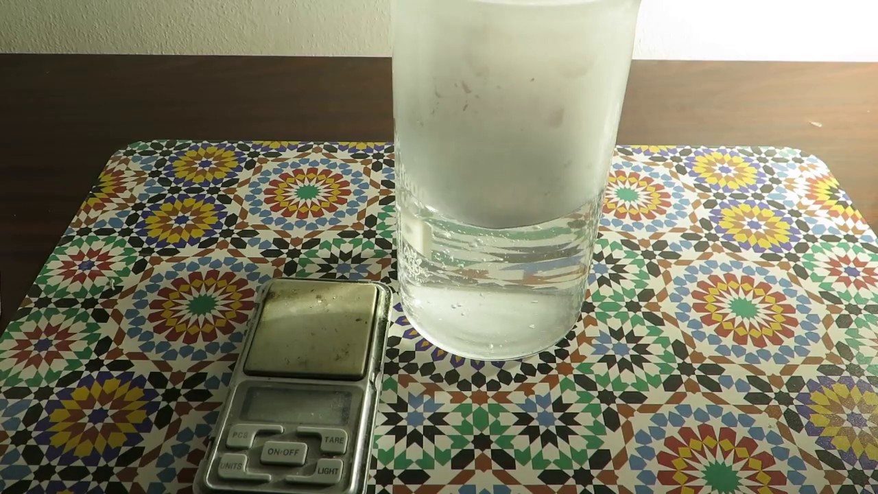 Make aluminium oxide (alumina) from aluminium metal