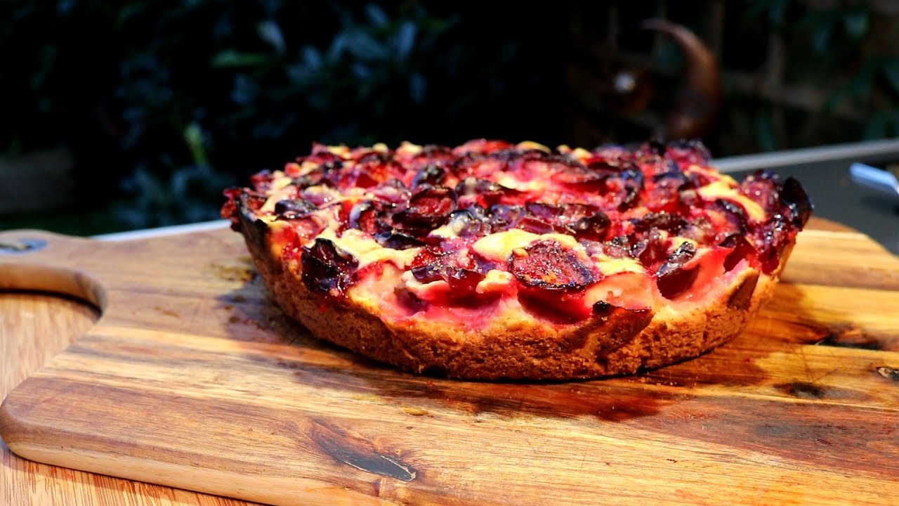 Pfannen-Zwetschgen-Kuchen vom Grill