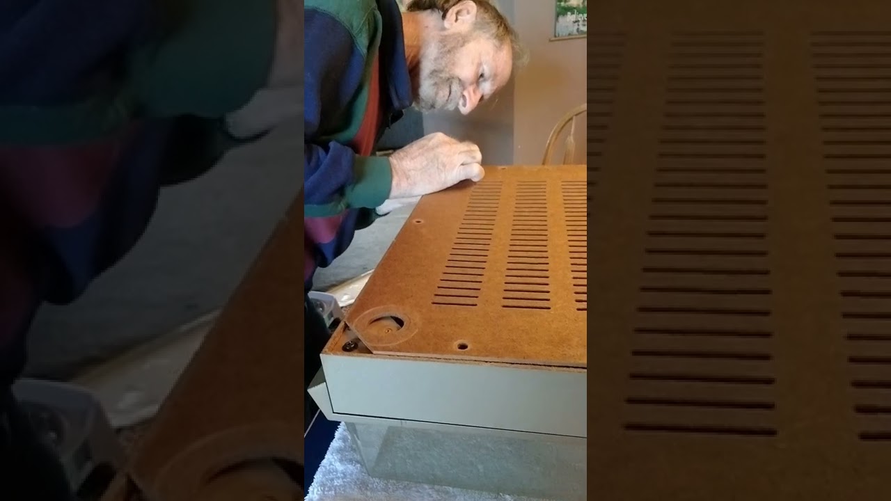 Cleaning the cartridge cutout points on a Pioneer PL-520