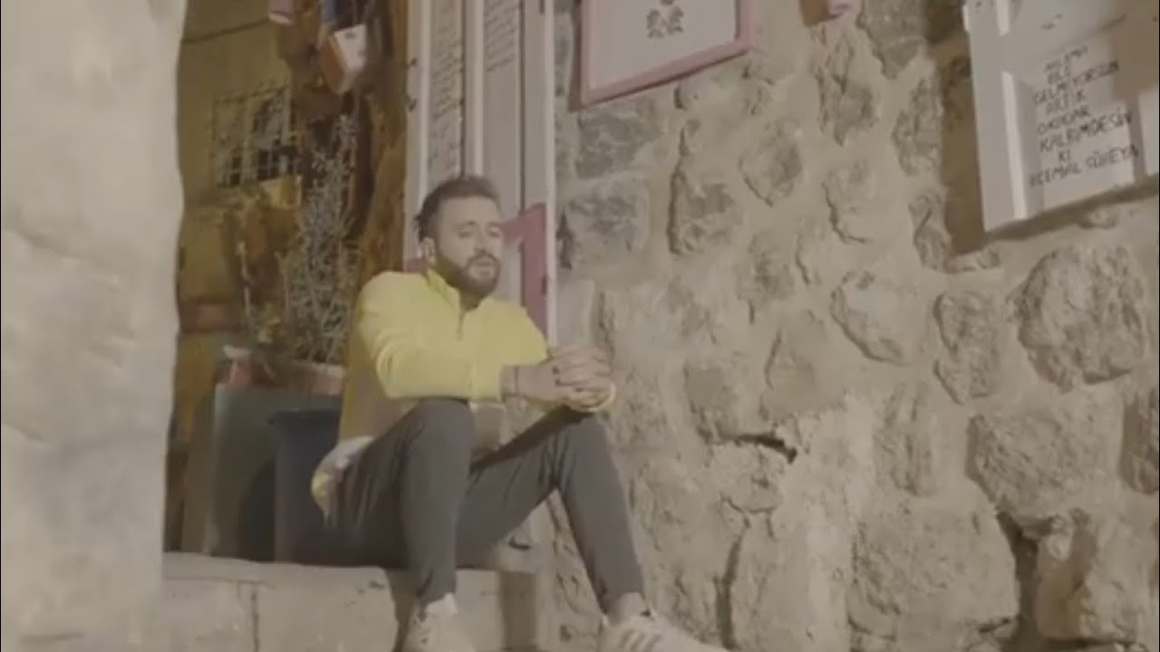Yusuf &Ccedil;ark&ccedil;ı & Alaaddin Bestekar - Adını Andım