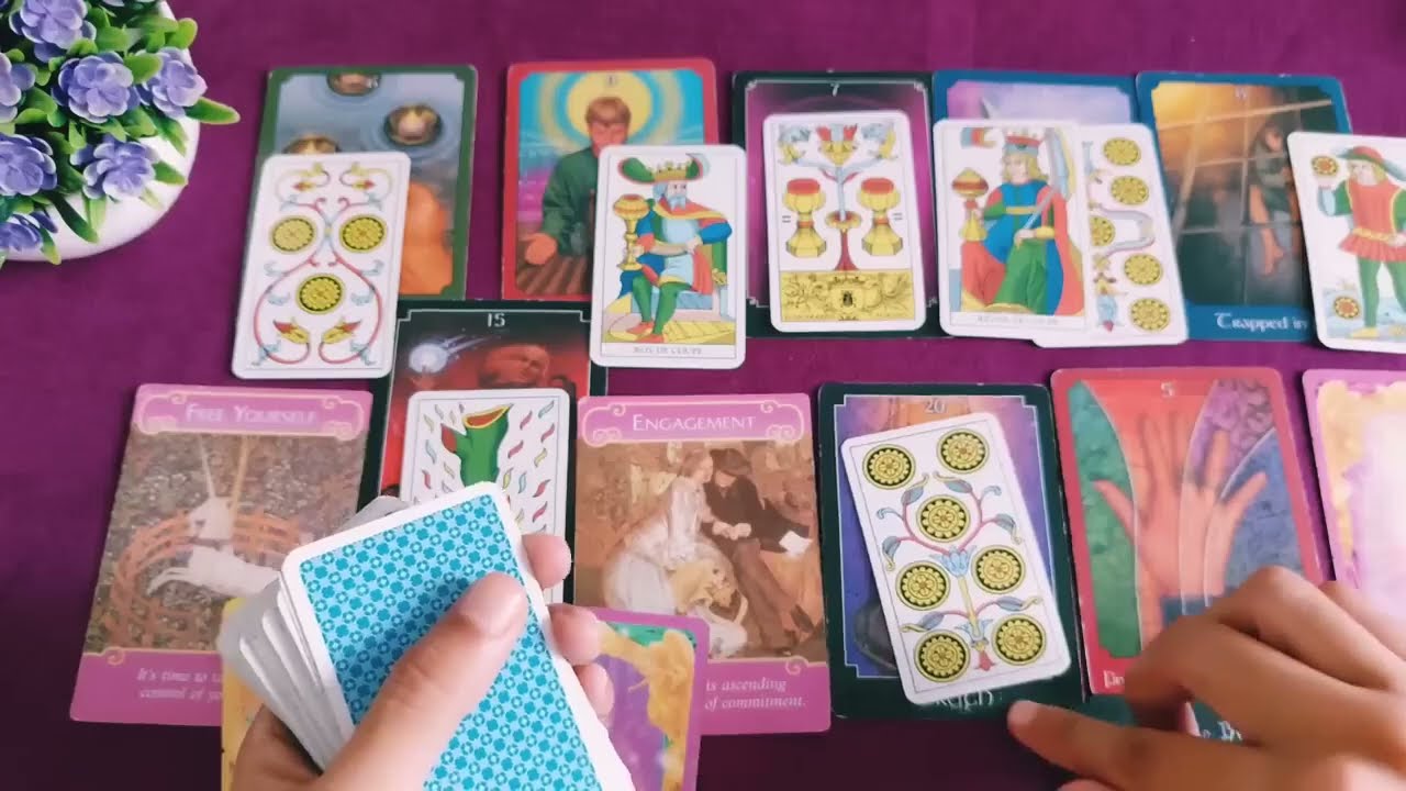 تاروت برج الجدي الحبيب يشعر ما تحس به دون كلام 😍✨️