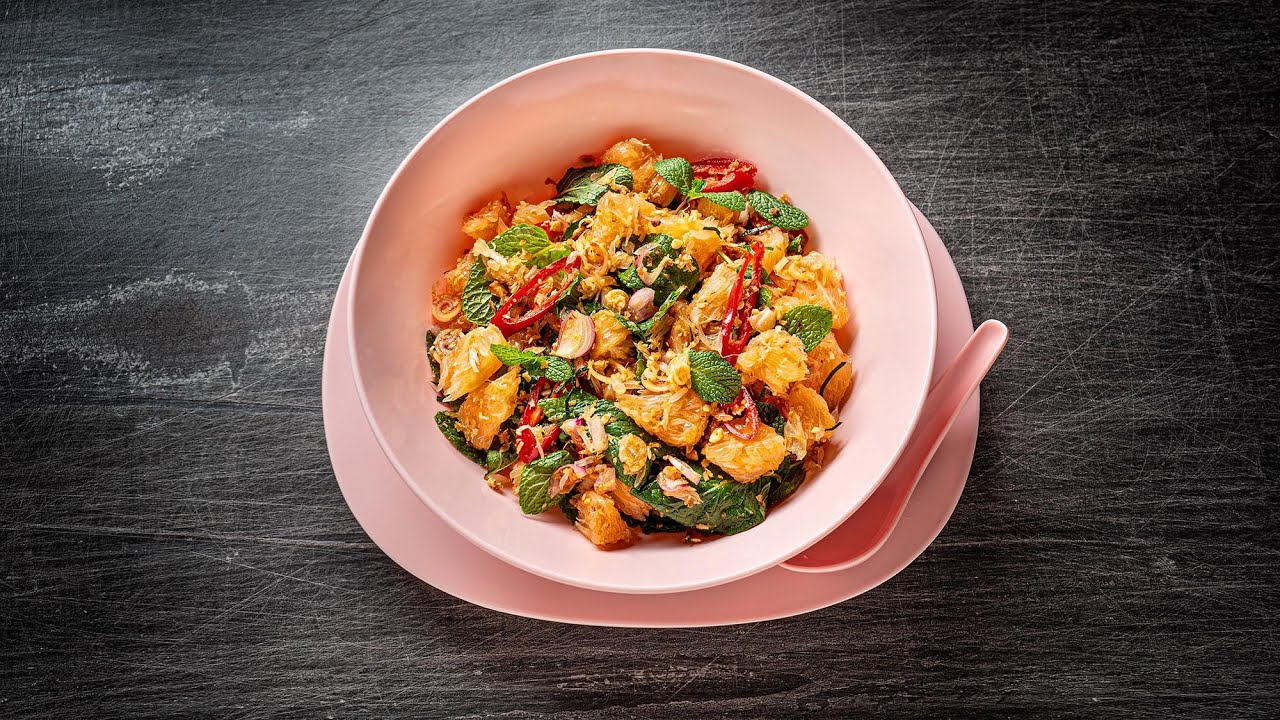 Yam Som O / Thai Pomelo Salat