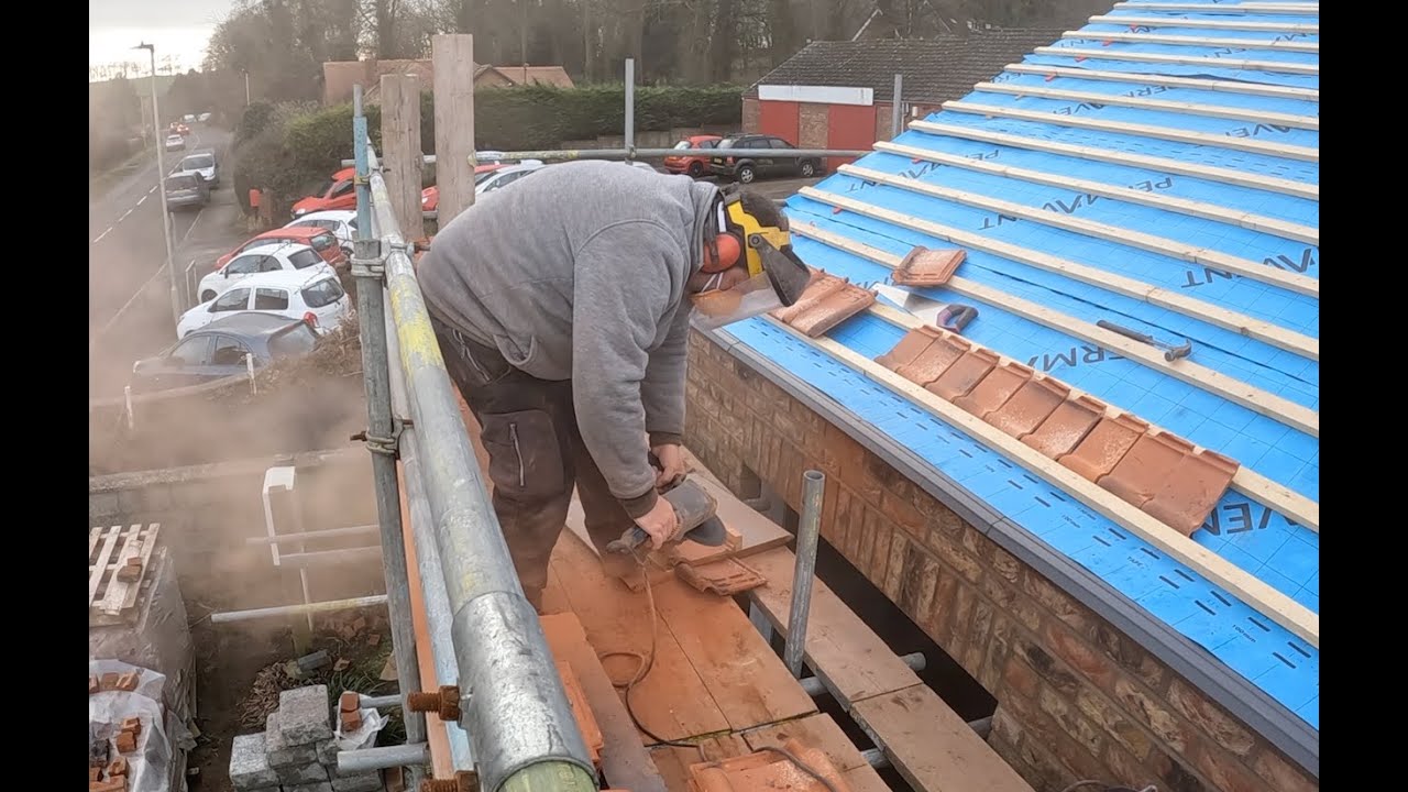 Garden project part 19. Installing  external WiFi antenna and making a jig to cut roof tiles.
