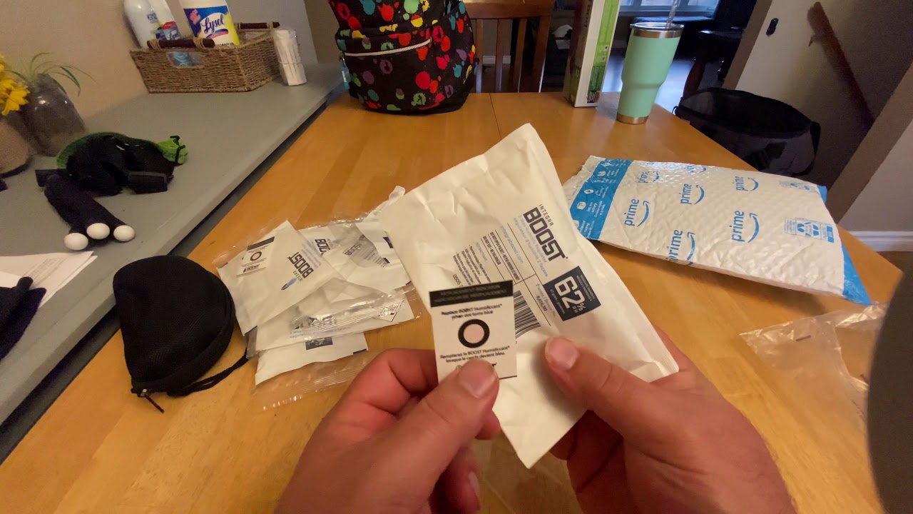 Integra Boost Humidiccant 62% RH Humidity 2 Way Control in 67g (from amazon) better than Boveda ??