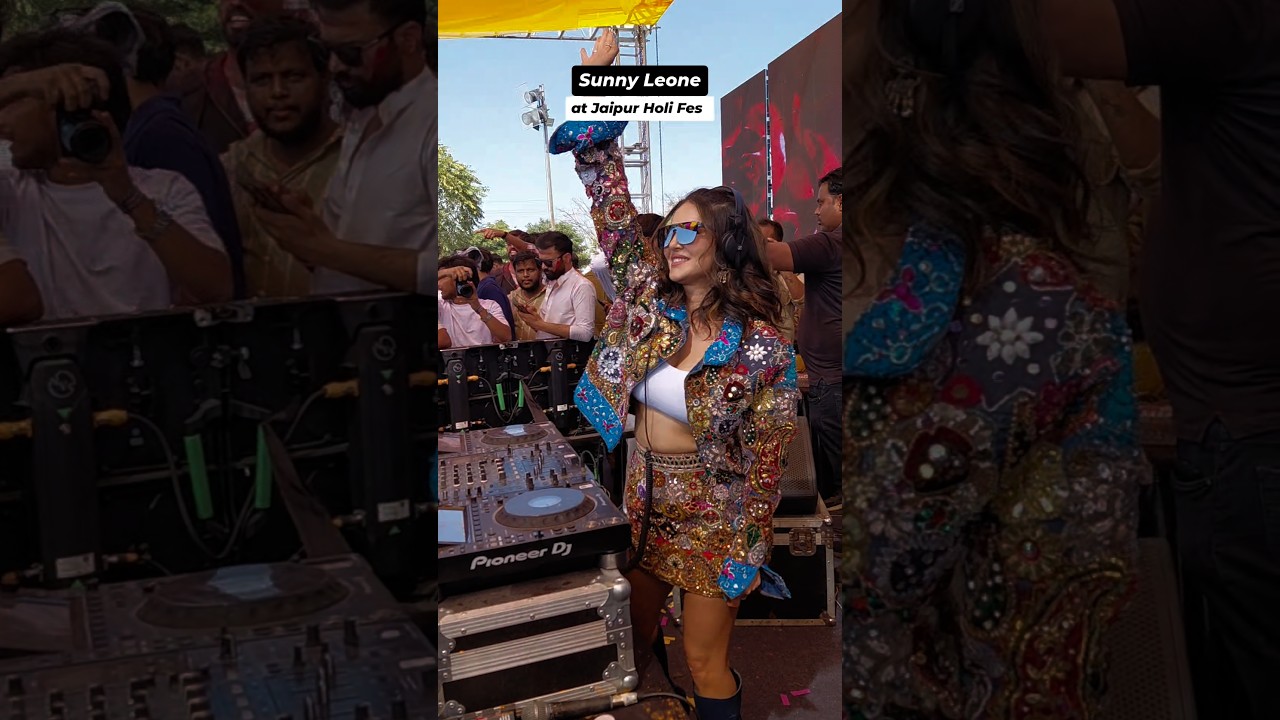 Sunny Leone LIVE at Jaipur Holi Festival
