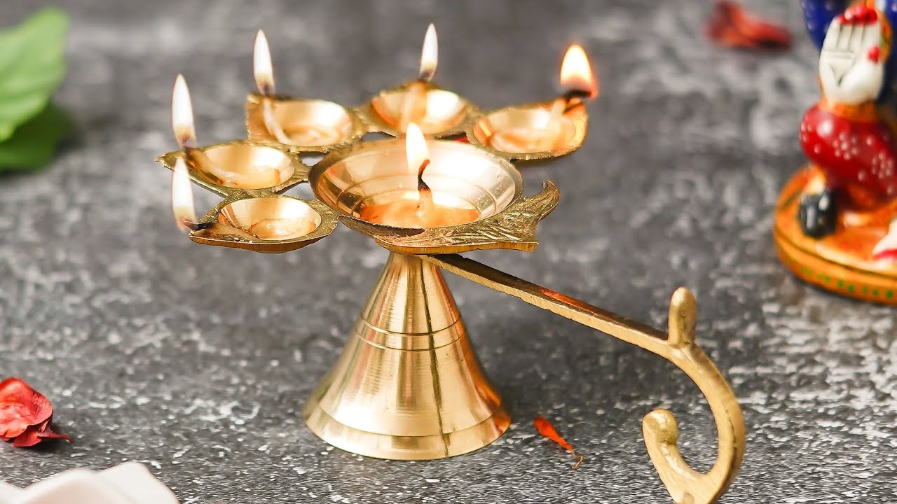 ॐ जय जगदीश हरे ||  Arth`700 ||