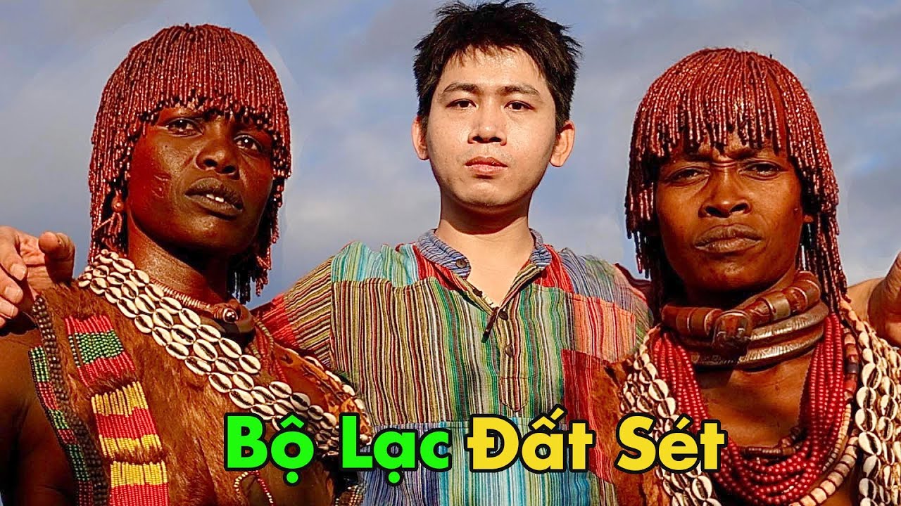Bộ lạc Đất Sét sống Du Mục trong rừng Châu Phi, đeo XÍCH vào cổ suốt đời