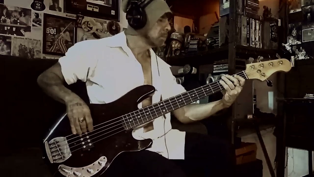 Fool For Your Love No More - [WhiteSnakeBassCoverV&iacute;deo]
