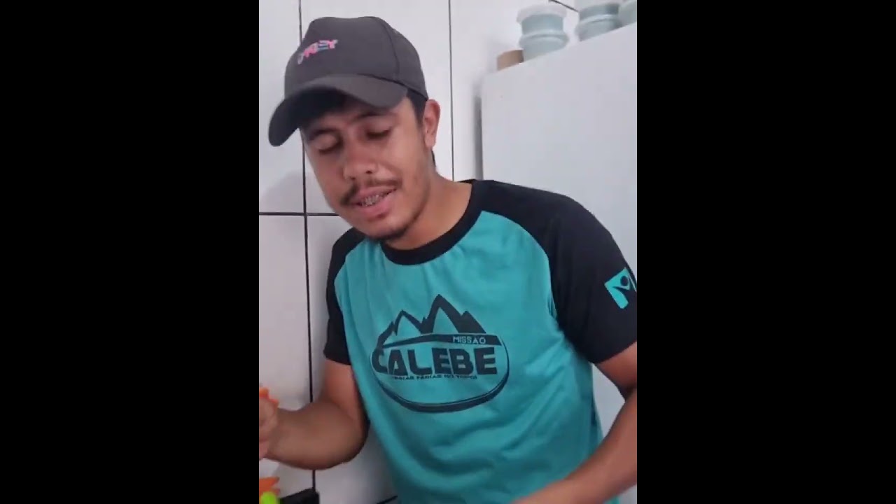 É só jogar creme de leite na tulipa e vai se surpreender
