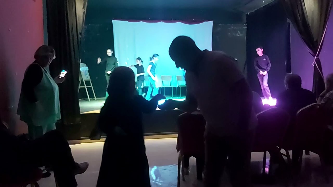 مسرحية فلسطين الروح/مدرسة طارق بن زياد/وجدة/المهرجان الإقليمي للمسرح المدرسي.
