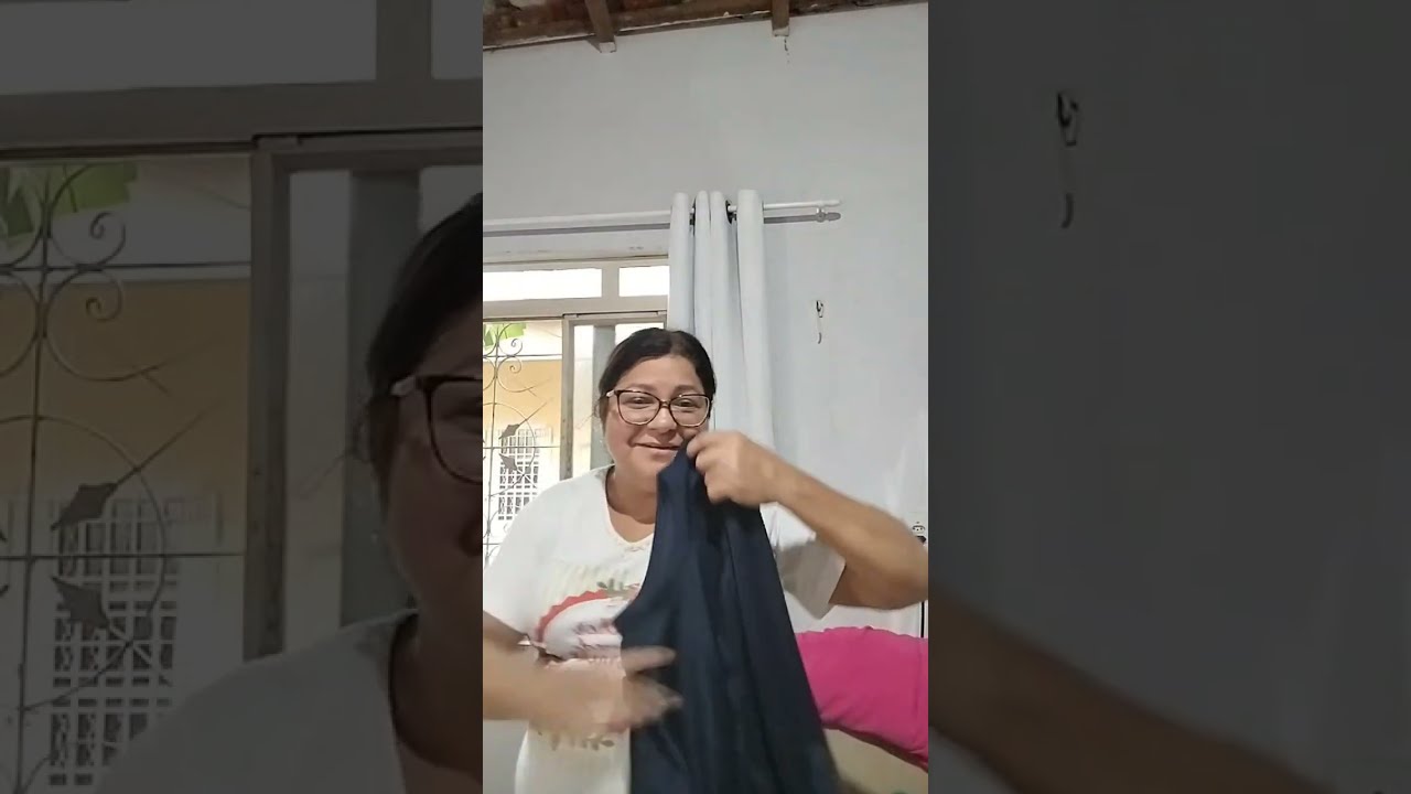 Dobrando roupas