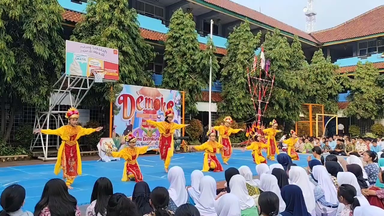 💃 Kipas None ! 🪭