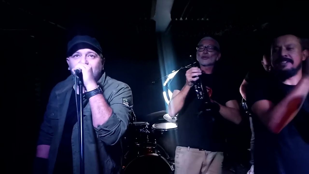 Super Ca&iuml;d - Hoba Hoba Spirit Live 2023