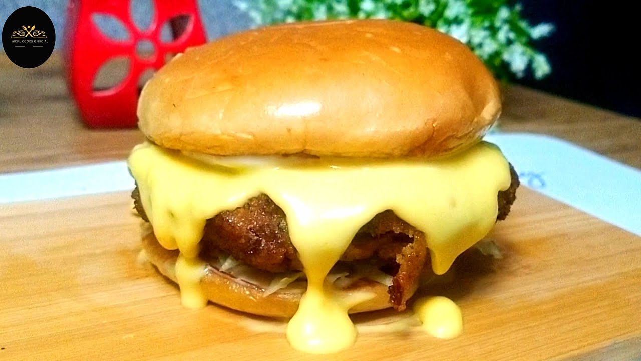 Burger Recipe|Crispy Fried Chicken Burger With Cheese Sauce|Chicken Burger