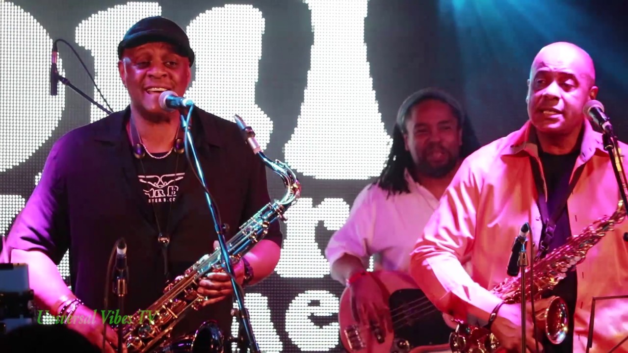 Somebody Help Me Out - The Brit Funk Association (Under The Bridge, London 17-02-17)