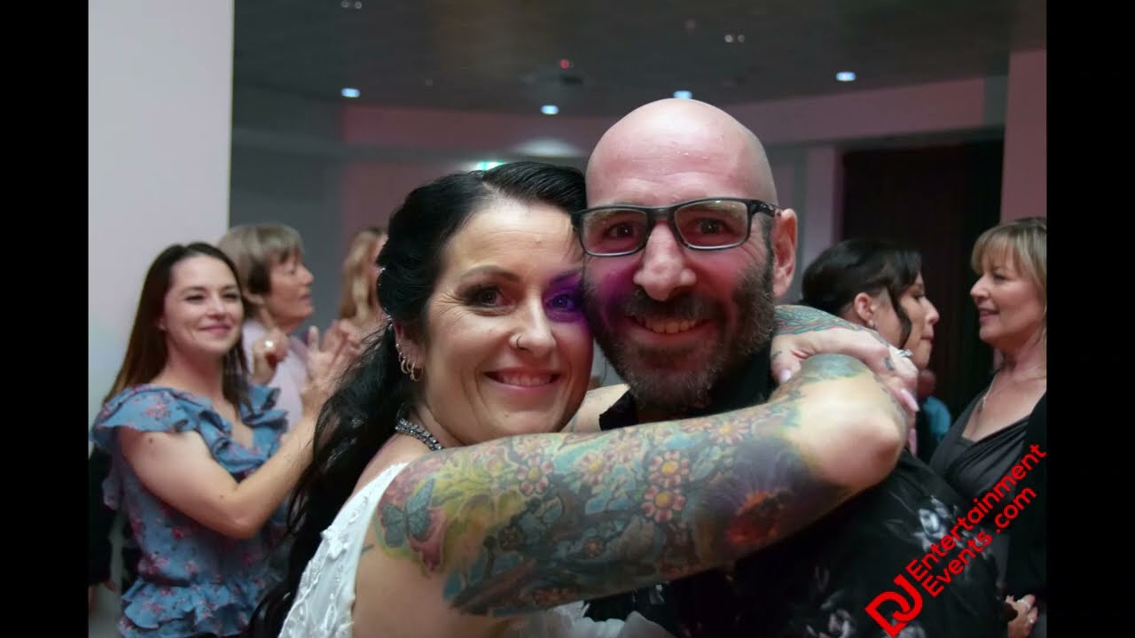 Rendezvous Hotel Scarborough Jeanette and Adam Coleman Wedding Perth Wedding DJ & MC