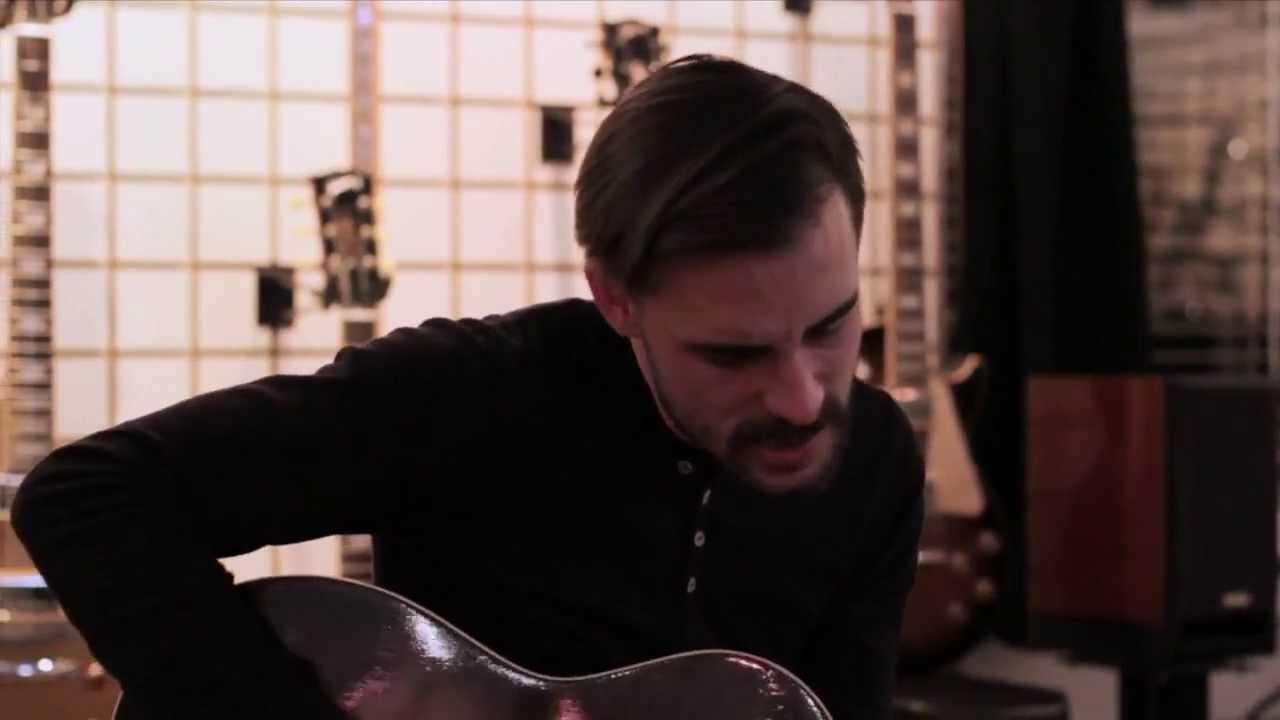 For Folk's Sake with Robert Ellis: 'Sing Along'