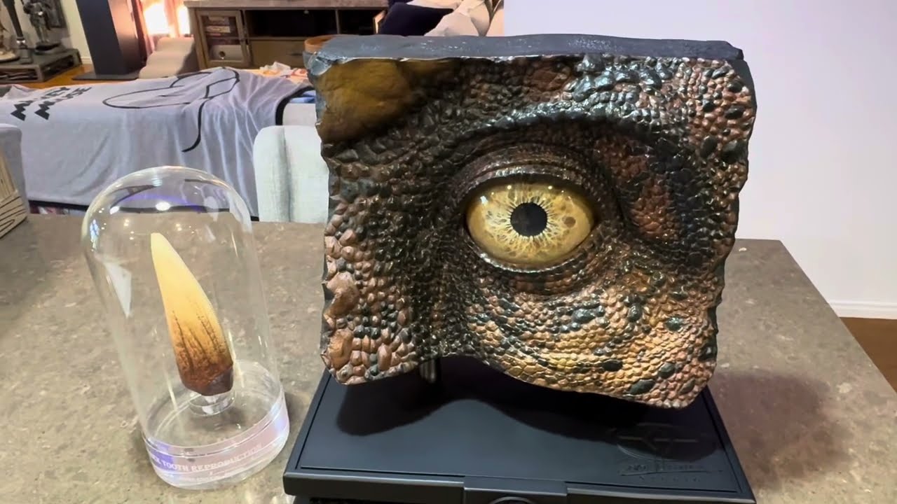 ECC T-REX Screen Used Eye Stan Winston Studios Replica
