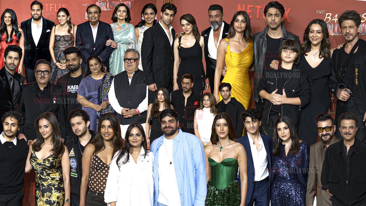 All Celebrities Family arrive at The Bads of Bollywood Premiere | SRK Family, Ambani Family And More