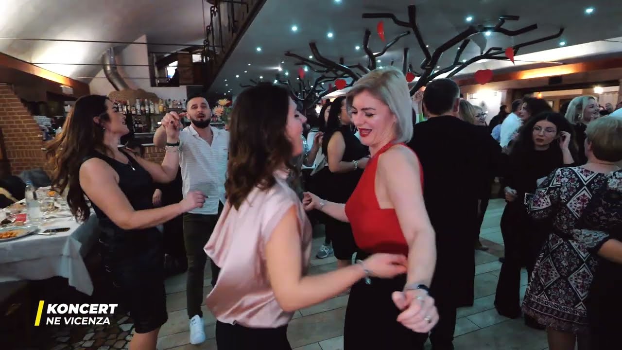 Shijak me halle, kolazh - Aldi Loci me Ratin | Koncert ne Vicenza