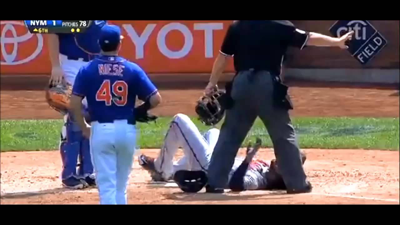 Braves' Jason Heyward suffers broken jaw after being hit by pitch