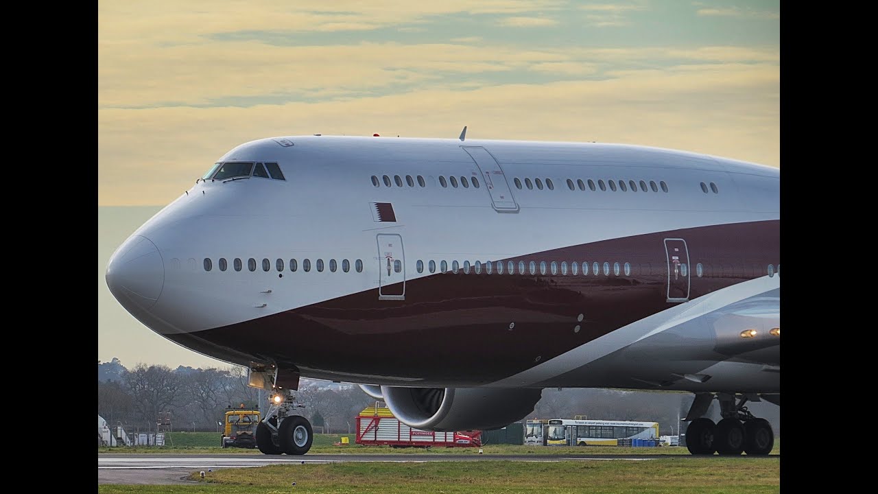 Boeing 747-8ZV(BBJ) VQ- BSK Qatar Amiri flight departing for Zurich
