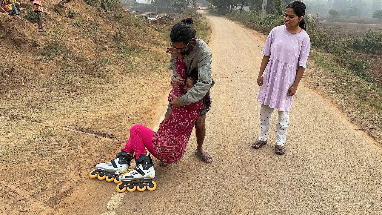 Skating kar ke gir gayi sadak pe 🥵