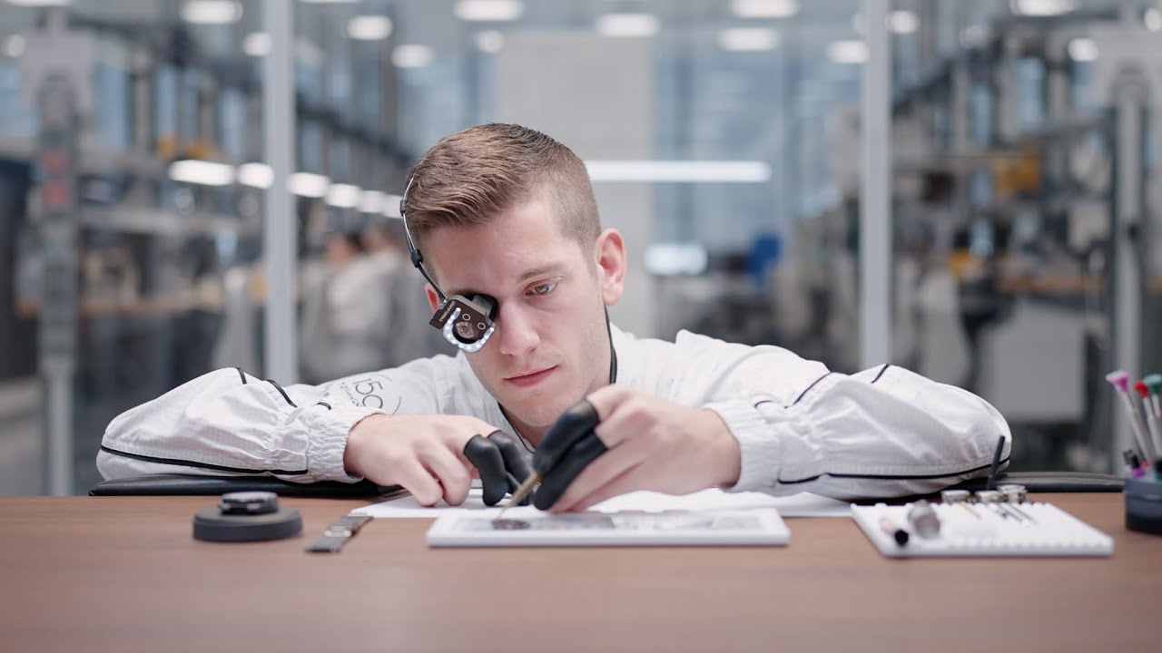 IWC Watchmaker assembles the Ingenieur Automatic 42 in Black Ceramic (Ref. IW338903)