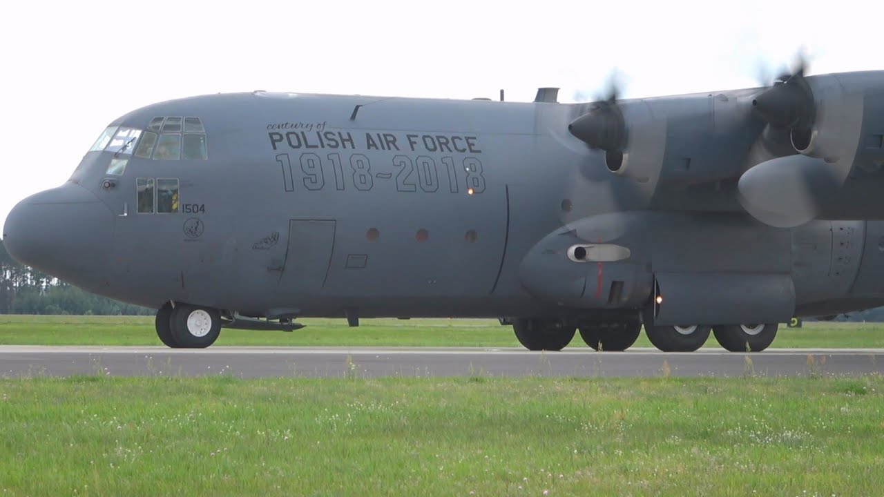33 BLTr Dzień dla fotograf&oacute;w Lockheed C-130E/H Hercules FHD