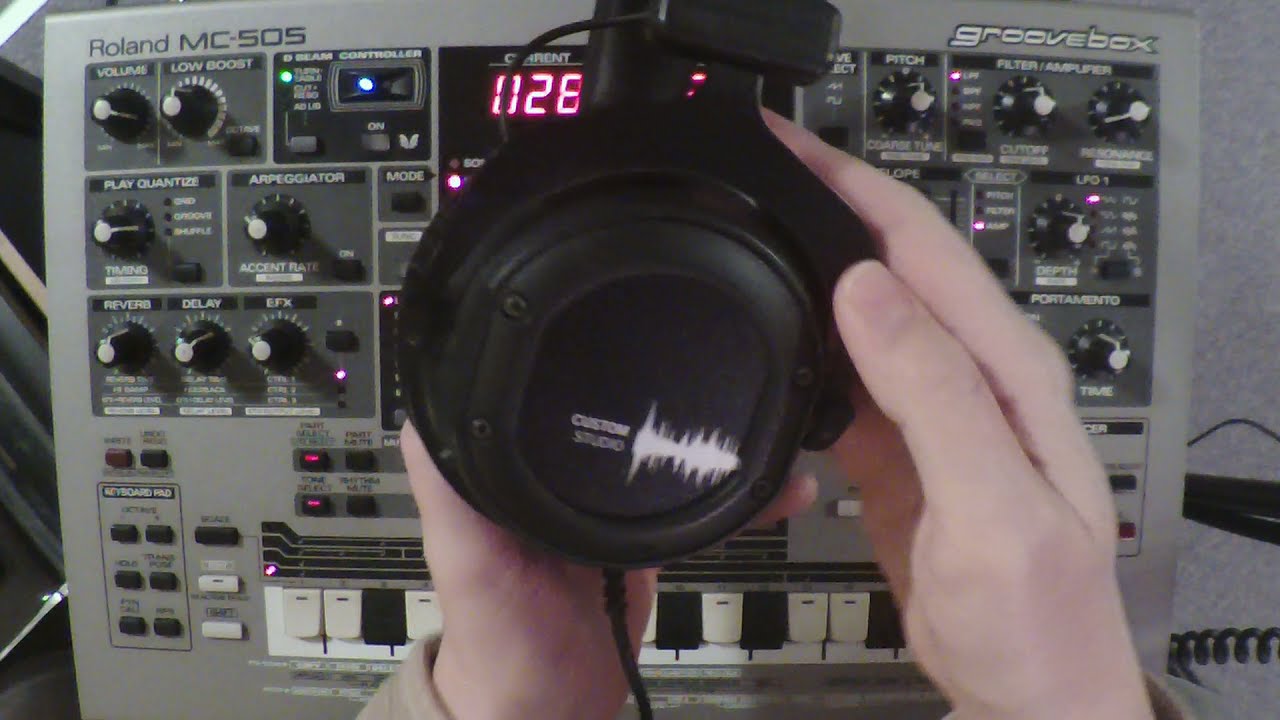 Roland MC 505 The Sustain Bug Part 1 and a whole lot of babbeling
