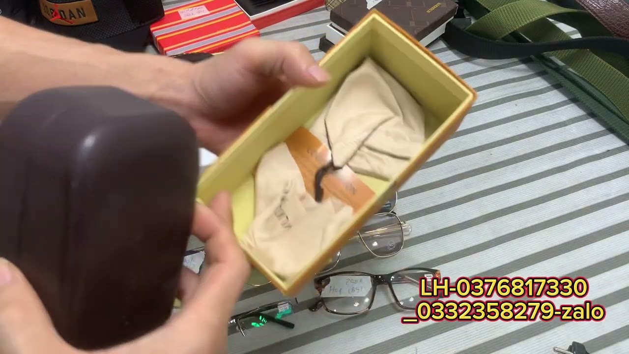 Cuối tuần giảm 80%_ giầy thể thao_mắt  kính Mỹ-ý_ ví da thắt lưng da bò_máy sấy tóc..