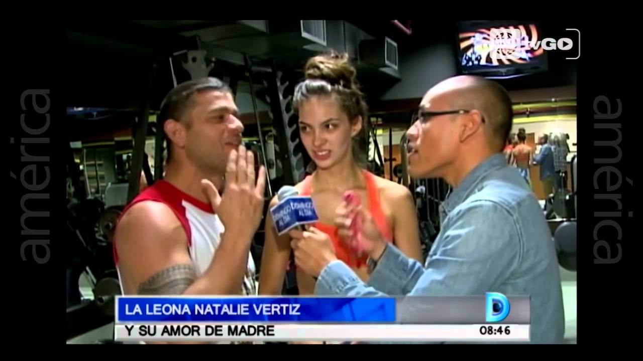 Domingo al día - La leona Natalie Vertiz y su amor de madre - 01-11-2015