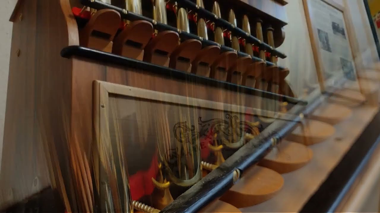 Chitty Chitty Bang Bang Selection 20 Note Hand Turned Street Organ