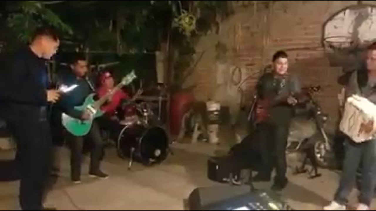 Despacito versión Norteño - Grupo Firme