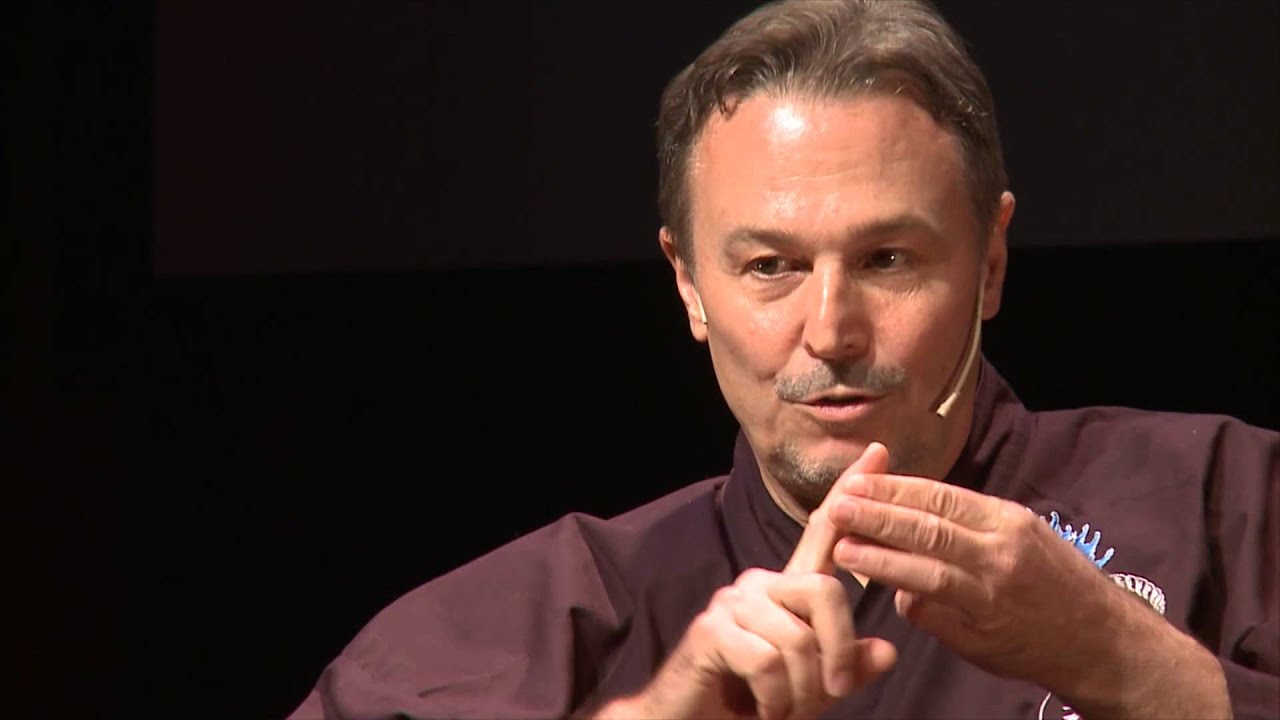 Restoring natural body movements through Nanba: William Reed at TEDxTrondheim