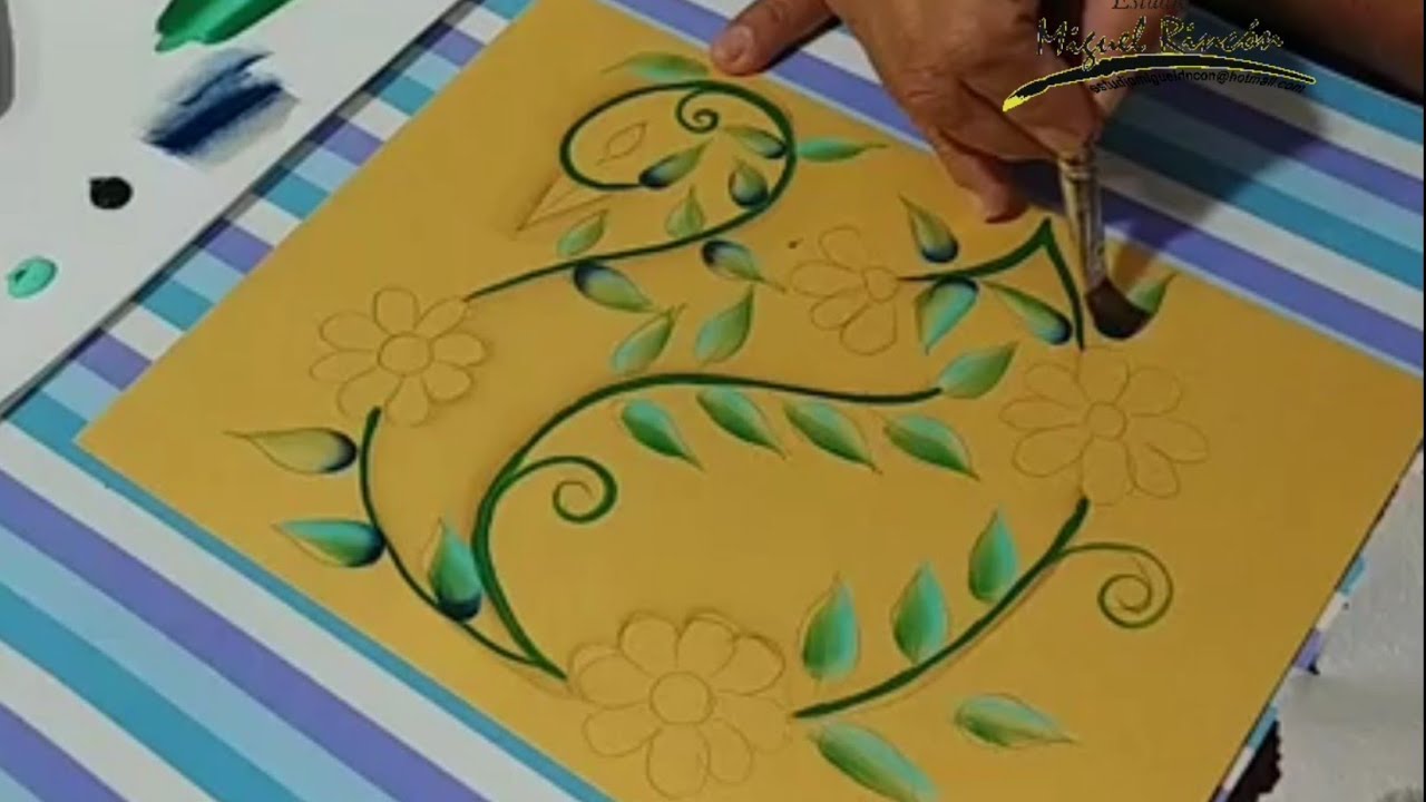 Descubre que puedes formar con una enredadera con hojas en pinceladas básicas. #ideas #onestroke