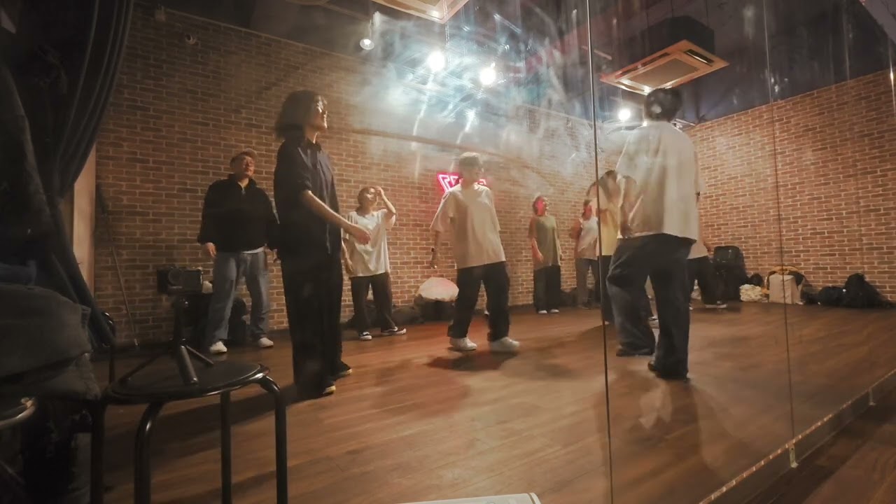 House Dance Foundations – Basic Choreography Vol.5