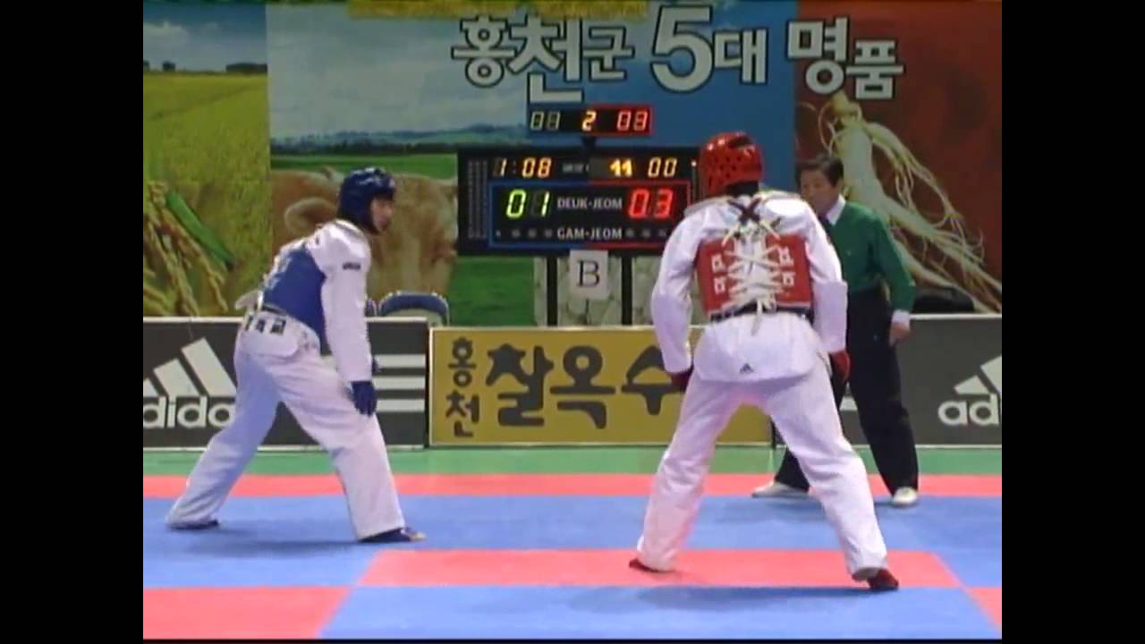 옥동태권도관장님 실제태권도겨루기 영상(2007전국대학태권도선수권대회 및 세계대학국가대표선발전) 중계방송 대한태권도협회