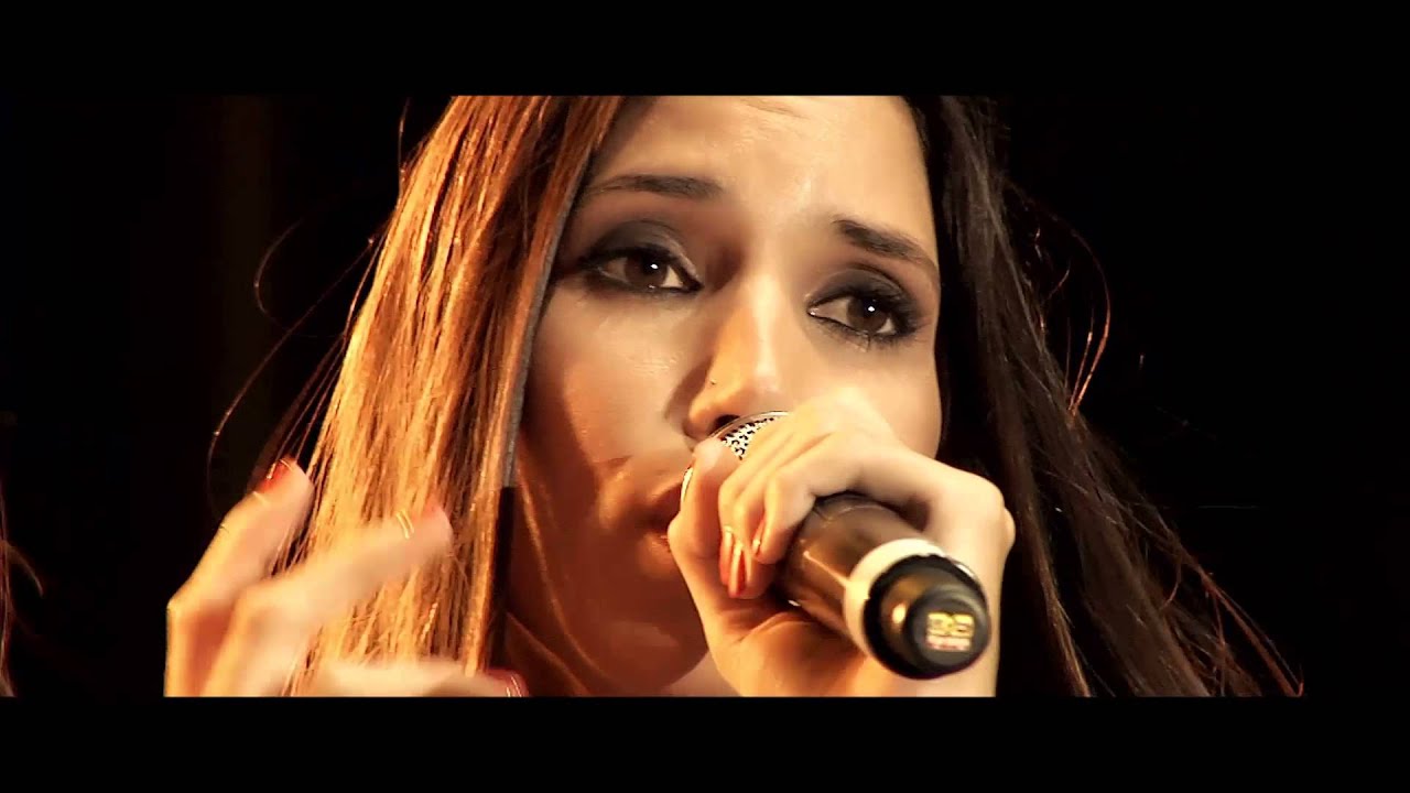 Vanesa Martín con India Martínez - Arráncame (Directo)
