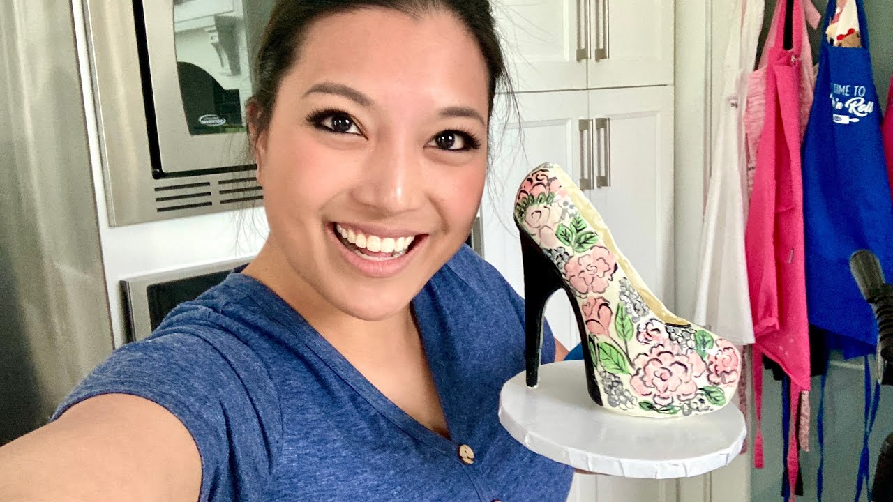 LIVE: Painting a Chocolate Shoe with Ashleigh from Sweet Dreams Bake Shoppe