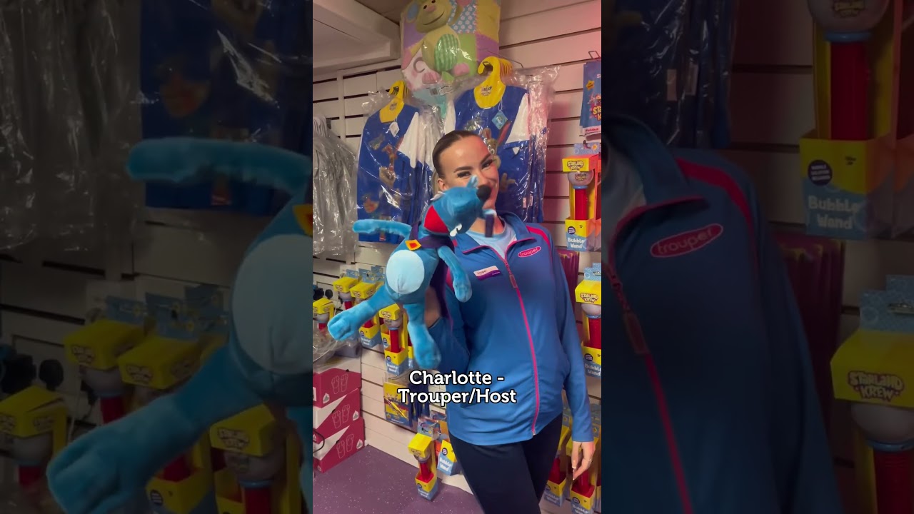 Meet the Troupers at Sandy Bay Holiday Park 👋💜 #parkdeanresorts
