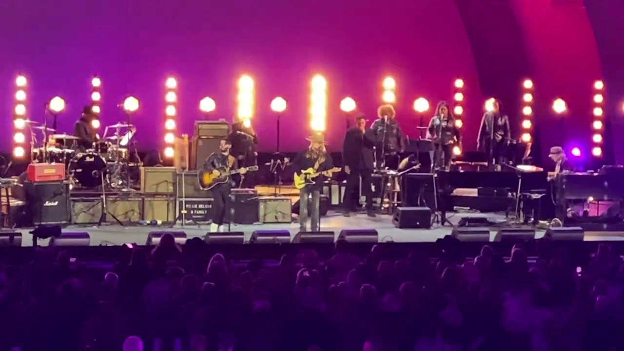 Shooter Jennings/ Lukas Nelson “Good Hearted Women” Willie Nelson 90th Birthday 4/3023